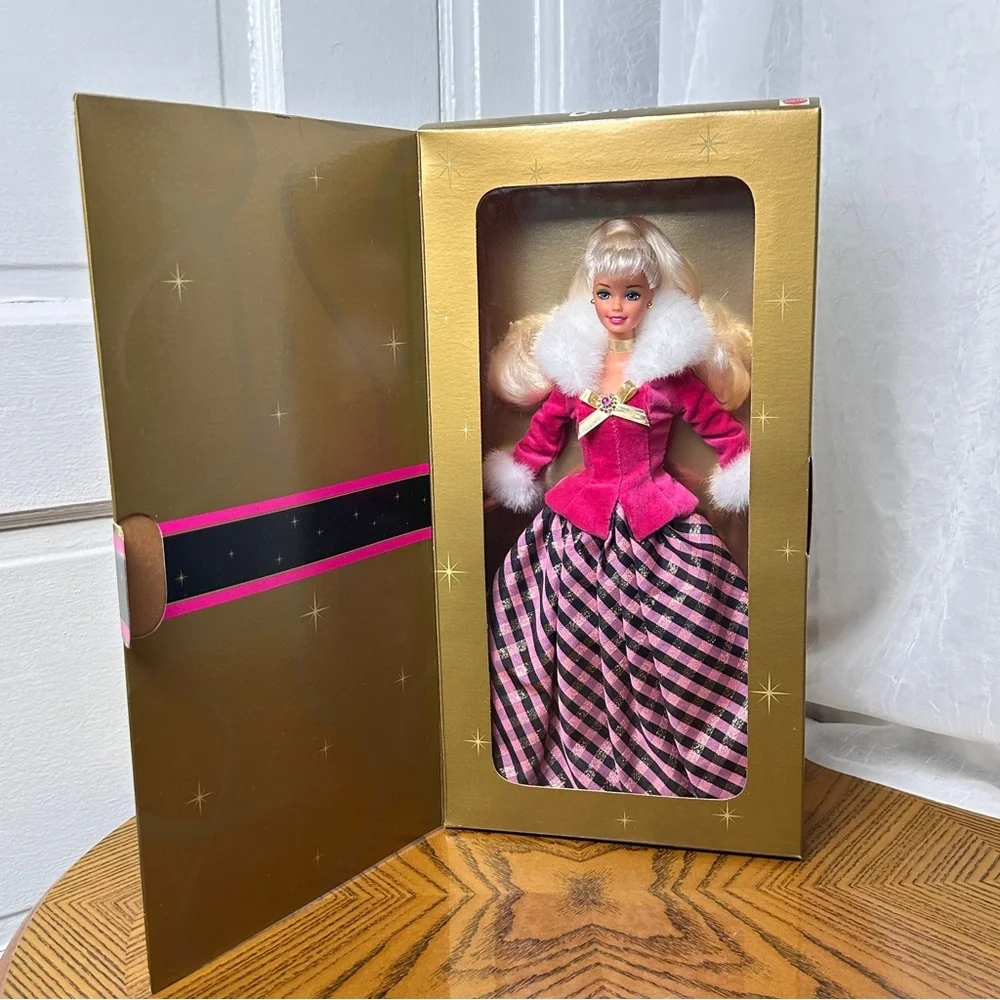 1996 Winter Rhapsody Barbie Doll‎ Special Edition by Mattel Exclusively Avon NIB
